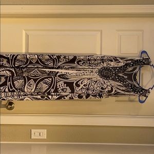 Maxi dress worn twice. Excellent condition